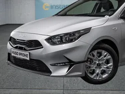 Silber Neu 2025 Kia Ceed Kleinwagen | 21.149 € (Guter Preis)