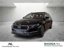 Schwarz Gebraucht 2024 Skoda Octavia Selection Kombi | 32.575 € (Guter Preis)