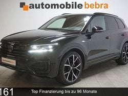 Grenadillschwarz Gebraucht 2023 VW Touareg SUV | 59.990 € (Superpreis)