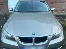 Braun Gebraucht 2008 BMW 320 Limousine | 4.200 € (Guter Preis)