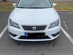 Weiß Gebraucht 2017 Seat Leon ST XCELLENCE Kombi | 11.650 € (Fairer Preis)