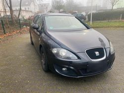 Schwarz Gebraucht 2009 Seat Leon Limousine | 1.900 € (Guter Preis)