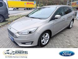 Grau Gebraucht 2017 Ford Focus Titanium Kombi | 9.950 € (Fairer Preis)