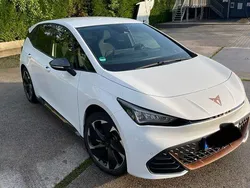 Weiß Gebraucht 2022 Cupra Born Kleinwagen | 23.900 € (Guter Preis)