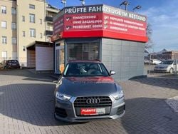 Grau Gebraucht 2017 Audi Q3 Comfort SUV | 17.999 € (Fairer Preis)