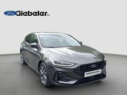 Magneticgrau (metallic) Neu 2025 Ford Focus ST-Line Limousine | 29.590 € (Fairer Preis)