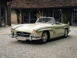 Grün Gebraucht 1961 Mercedes SL300 Cabrio | 1.299.000 €