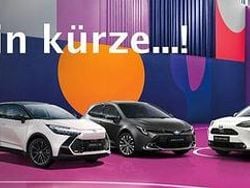 Weiß Gebraucht 2021 Toyota Prius Plug-in Hybrid Comfort Kleinwagen | 21.485 € (Fairer Preis)