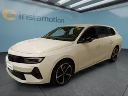 Weiß Gebraucht 2024 Opel Astra Kombi | 23.699 € (Fairer Preis)