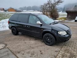 Schwarz Gebraucht 2006 Chrysler Grand Voyager Van / Kleinbus | 1.300 € (Fairer Preis)