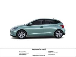 Grün Neu 2025 Hyundai i20 Select Limousine | 19.970 € (Guter Preis)