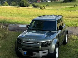 Grün Gebraucht 2021 Land Rover Defender SE SUV | 65.900 € (Teuer)