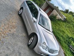 Schwarz Gebraucht 2003 Mercedes C180 Elegance Kombi | 1.199 € (Superpreis)