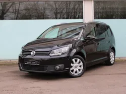 Schwarz Gebraucht 2013 VW Touran Life Van / Kleinbus | 8.790 € (Fairer Preis)