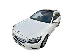 Weiss Gebraucht 2019 Mercedes C220 | 27.358 € (Etwas zu teuer)