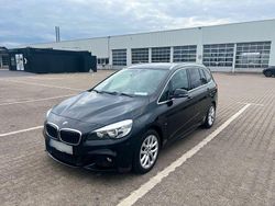Schwarz Gebraucht 2016 BMW 220 Gran Tourer M Sport Van / Kleinbus | 15.900 € (Fairer Preis)