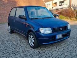 Blau Gebraucht 2002 Daihatsu Cuore Kleinwagen | 699 € (Guter Preis)