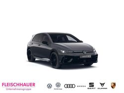 Grau Neu 2025 VW Golf VIII Black Edition Limousine | 64.990 €