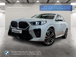 Grau Gebraucht 2024 BMW X2 Efficient Dynamics SUV | 43.280 € (Fairer Preis)