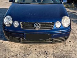 Blau Gebraucht 2004 VW Polo Kleinwagen | 1.900 € (Etwas zu teuer)