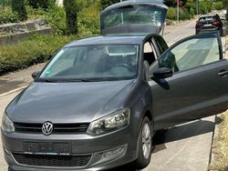 Grau Gebraucht 2011 VW Polo Kleinwagen | 4.800 € (Etwas zu teuer)