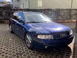 Blau Gebraucht 1999 Audi A4 Sport Kombi | 1.800 € (Guter Preis)