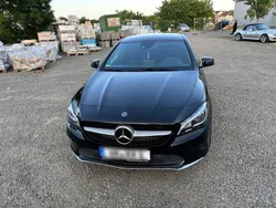 Schwarz Gebraucht 2017 Mercedes CLA180 Limousine | 16.500 € (Guter Preis)