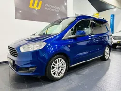 Blau Gebraucht 2015 Ford Tourneo Courier Titanium Van / Kleinbus | 8.000 € (Fairer Preis)