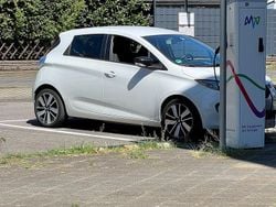 Weiß Gebraucht 2017 Renault Zoe Intens Kleinwagen | 5.999 € (Superpreis)