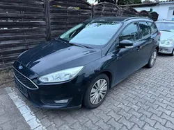 Schwarz Gebraucht 2015 Ford Focus Limousine | 5.700 € (Guter Preis)