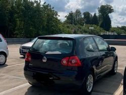 Blau Gebraucht 2003 VW Golf IV Kleinwagen | 3.250 € (Teuer)