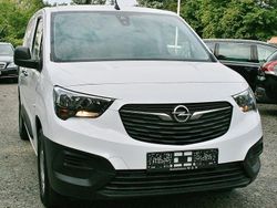 Weiß Gebraucht 2024 Opel Combo Van / Kleinbus | 15.990 € (Fairer Preis)