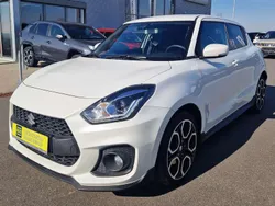 Pure white pearl Gebraucht 2019 Suzuki Swift Sport Limousine | 16.990 € (Etwas zu teuer)