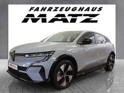 Grau Gebraucht 2023 Renault Megane E-Tech Equilibre Limousine | 20.975 €
