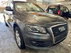 Grau Gebraucht 2012 Audi Q5 SUV | 12.490 € (Guter Preis)