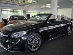Obsidianschwarz metalliclack Gebraucht 2019 Mercedes C200 AMG line Cabrio | 34.990 € (Fairer Preis)