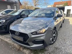 Grau Gebraucht 2018 Hyundai i30 N Line Limousine | 15.999 € (Fairer Preis)