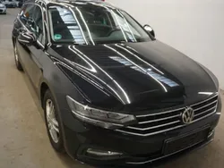 Schwarz Gebraucht 2020 VW Passat Business Limousine | 14.875 € (Guter Preis)