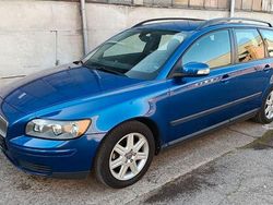 Blau Gebraucht 2006 Volvo V50 Kombi | 2.990 € (Etwas zu teuer)