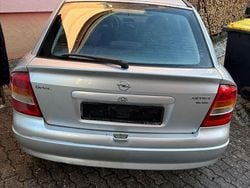 Silber Gebraucht 2000 Opel Astra Limousine | 1.000 € (Guter Preis)