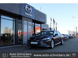 Graphitbraun metallic Gebraucht 2020 Toyota Camry Hybrid Executive Limousine | 28.740 €