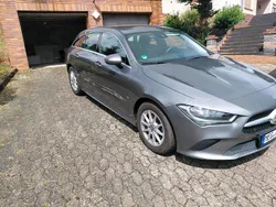 Grau Gebraucht 2020 Mercedes CLA180 Shooting Brake Kombi | 16.900 € (Superpreis)
