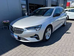 Silber Gebraucht 2023 Opel Insignia Business Kombi | 18.990 € (Fairer Preis)