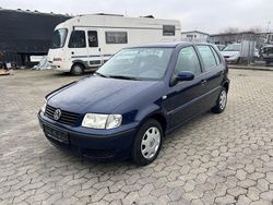 Blau Gebraucht 2001 VW Polo Limousine | 1.899 € (Fairer Preis)