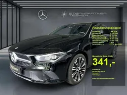 Schwarz Gebraucht 2023 Mercedes CLA200 Limousine | 31.090 € (Guter Preis)
