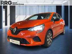 Orange Gebraucht 2023 Renault Clio V Equilibre Limousine | 13.750 € (Guter Preis)