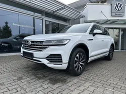 Pure white Gebraucht 2021 VW Touareg Elegance SUV | 45.980 € (Superpreis)