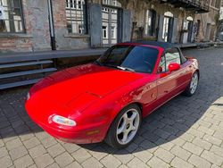 Rot Gebraucht 1990 Mazda MX5 Cabrio | 9.900 €