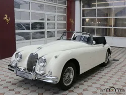 Weiß Gebraucht 1959 Jaguar XK Cabrio | 97.500 €