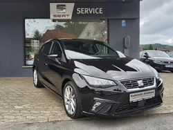 Mitternachtsschwarz Gebraucht 2024 Seat Ibiza CONNECT Kleinwagen | 17.960 € (Fairer Preis)